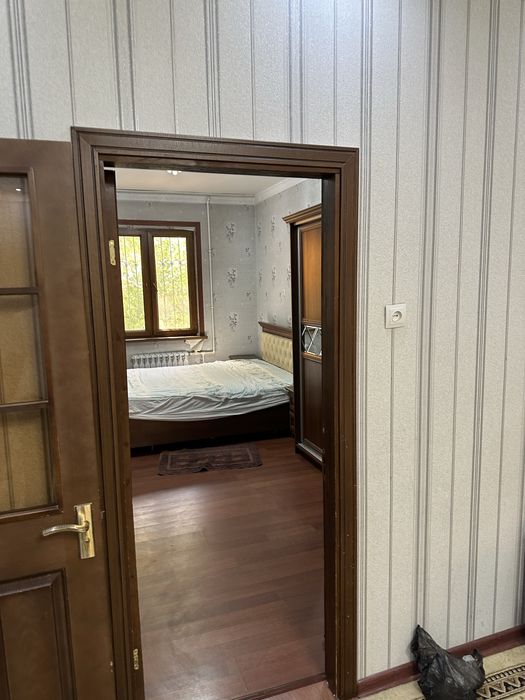 Чилонзор Метро 2хона 3 хона килинган 16 квартал балкон 6м