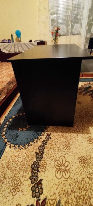 Бюро за офис или детска стая