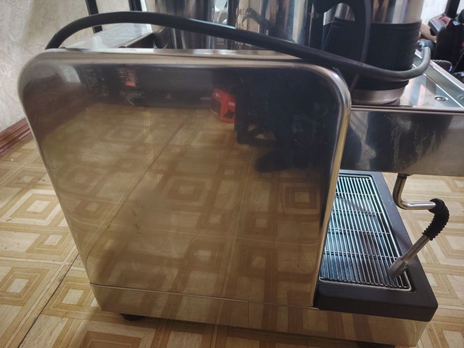 Кофе-машинаCimbali