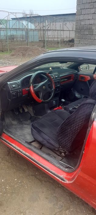 Лехковая автомобиль