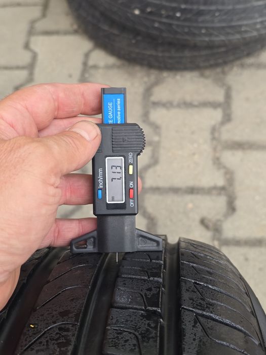 235 55 17 Pirelli