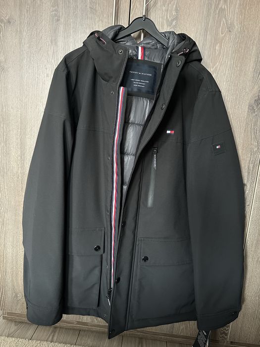 Зимно яке Tommy Hilfiger