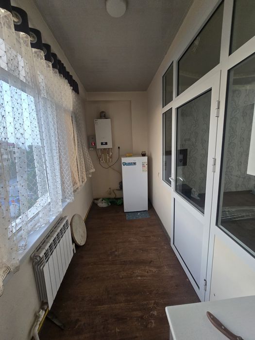 Зудлик билан сотилади 2 хона 50м² 5 этаж 8 эт дом вокзал буюк супер ма