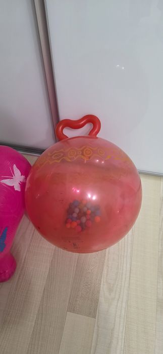 Jump copii- bila si măgăruș