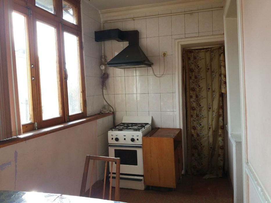 Срочно 3/3/4 77 серия, Тузель 1, Галантерея