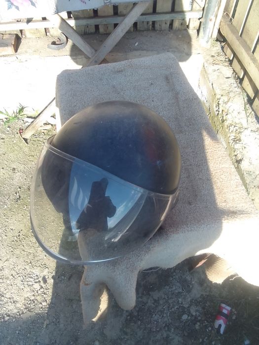 Vand casca pentru moto