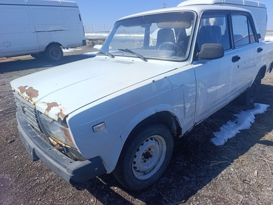 Продам ваз 2107  на ходу