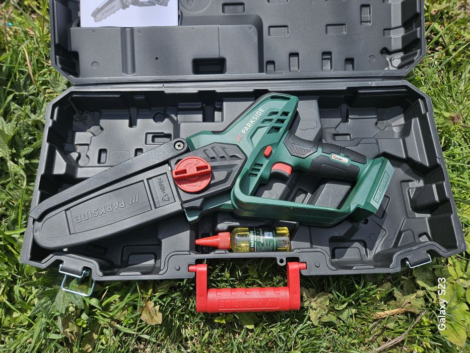 Акумулаторна резачка Parkside PAGHS 20 Li A1.Чисто нова