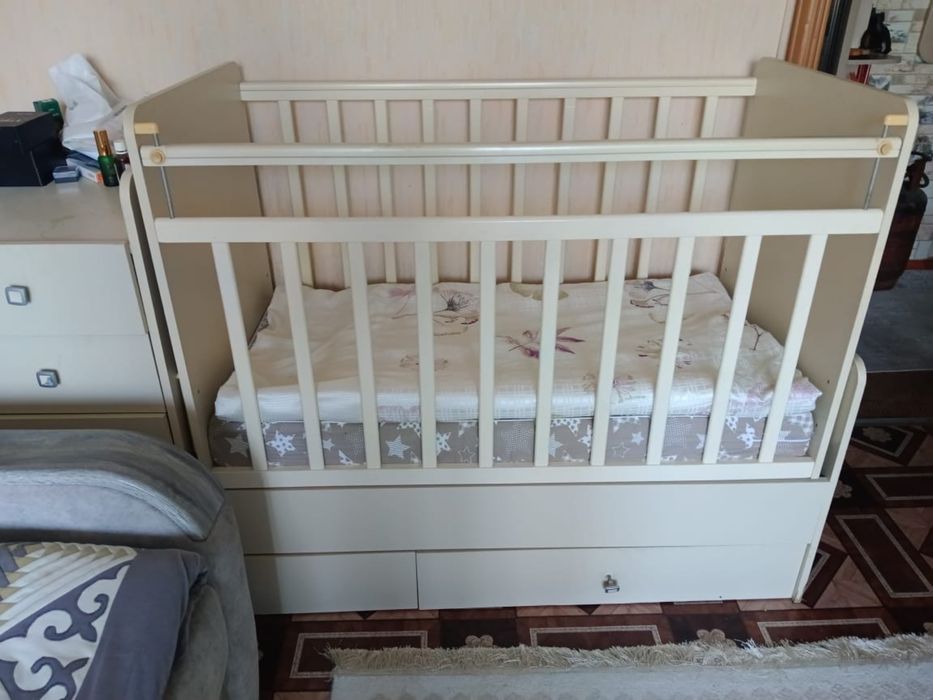 Продам детский манеж