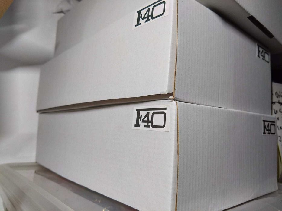 NOU Masina joc constructie TIP brand L Creator Ferrari F40 10248