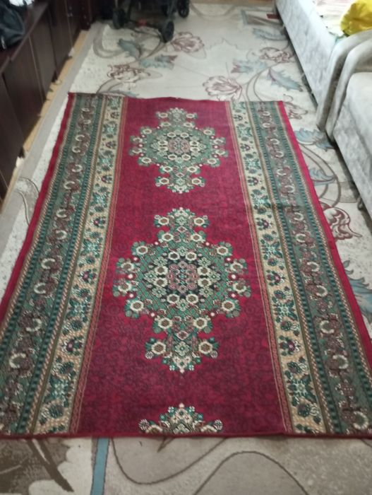 Продам ковры в хорошем состоянии