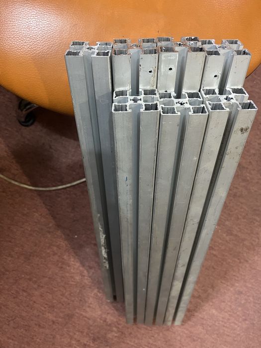 Profil aluminiu 40x40 mm. Canal 8