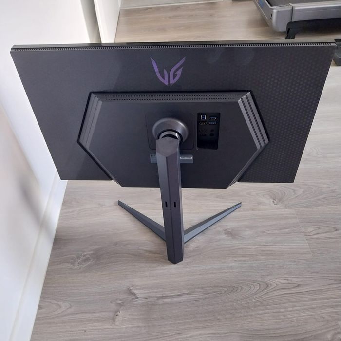 Vand monitor LG UltraGear