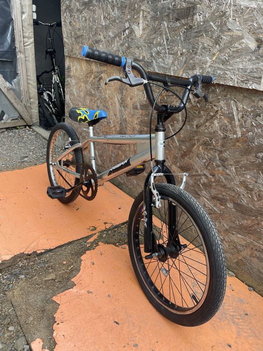 Bicicleta bmx terrain roti 20”