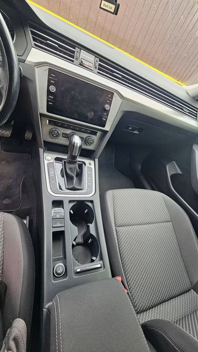 VW Passat an 2021