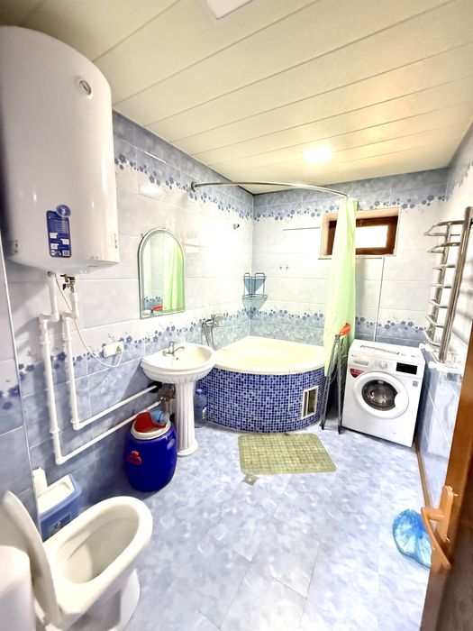 Фрунзе.Сдаётся 2х комнатная квартира Люкс.Хамкор Банк