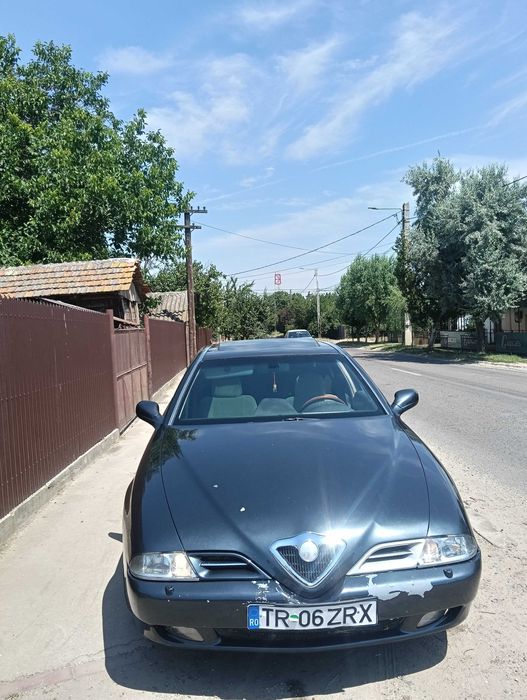 Vând sau schimb  Alfa Romeo 166