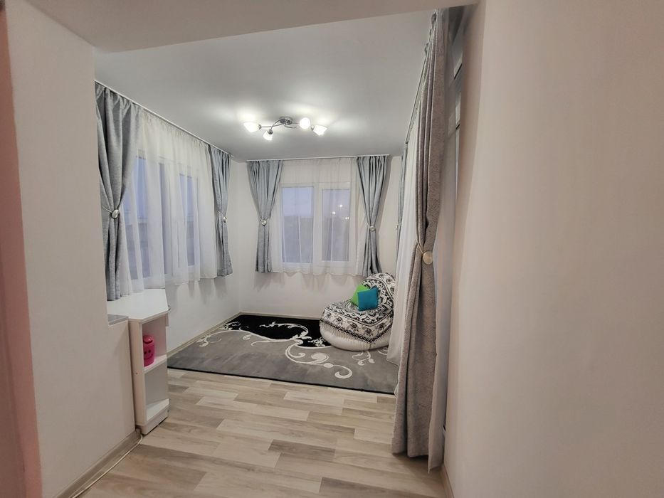 Дава се под наем Тристаен апартамент в Бургас, Възраждане - 95 кв.м за 510 € - Снимка #10