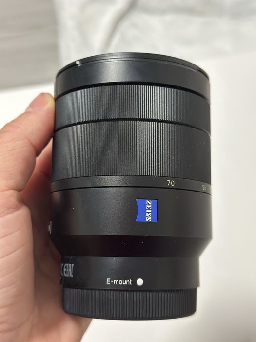 Sony Zeiss FE 24-70mm f/4 ZA OSS (SEL2470Z)