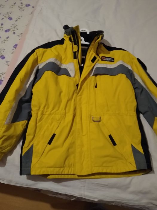 Скиорски Якета за юноши 12 и 13 години.Идеално състояние
