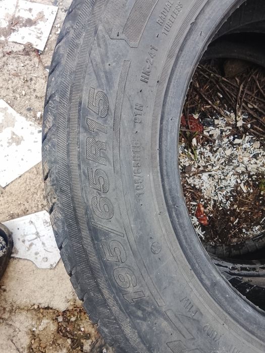 Б/у покрышки 195/65 R15