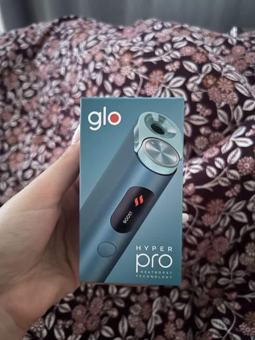 Vand 2 glo uri in stare perfecta