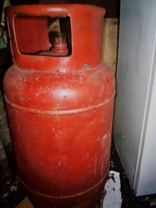 Газовый  балон полный