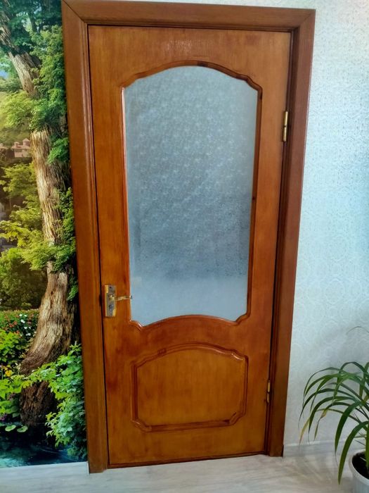 Продается дверь межкомнатная