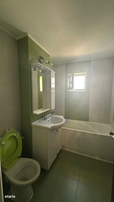 inchiriere aartament  2 camere decomandate