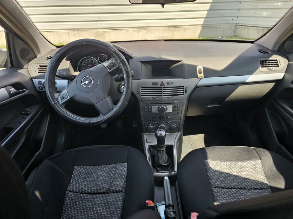 Opel Astra H 1.6 EURO 4