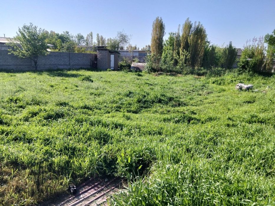 Участка сотилади 4 сотих