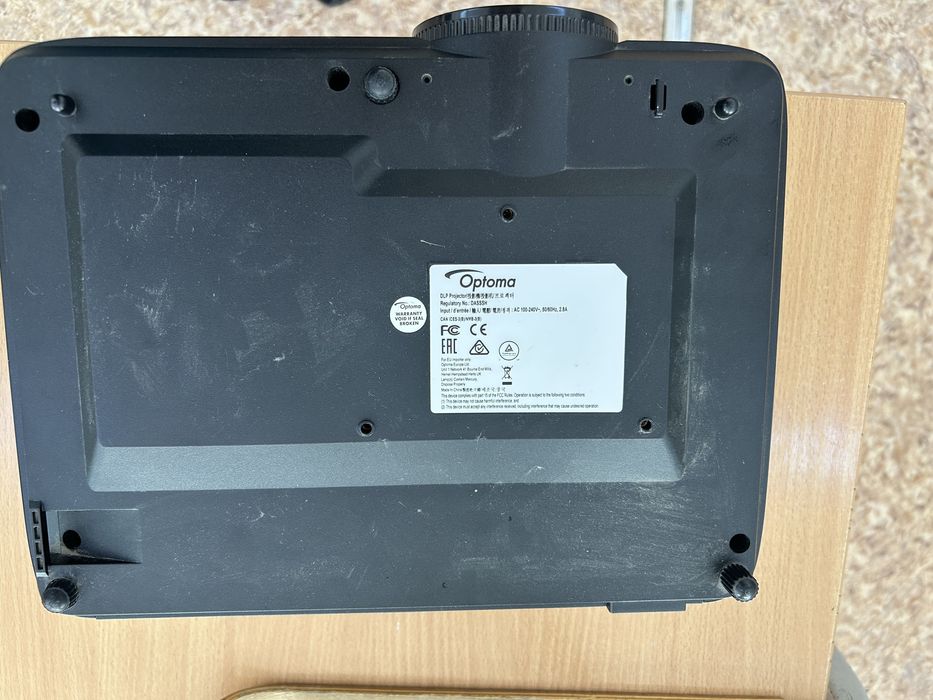 Продом проектор Optoma