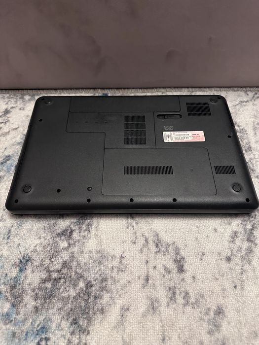 Compaq Presario CQ57