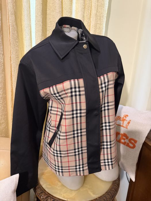 Burberry фешън яке