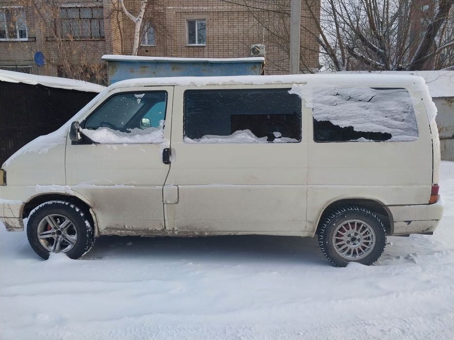 Продам фольцваген каравелла 1992 г.в.