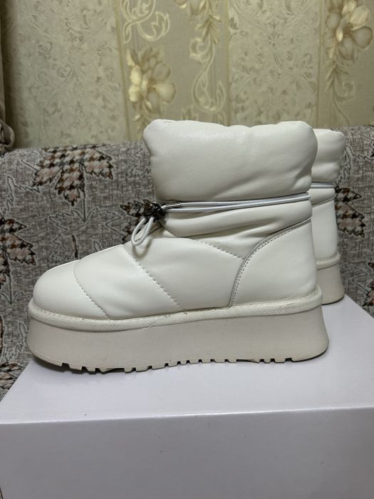 Продам зимнюю обувь