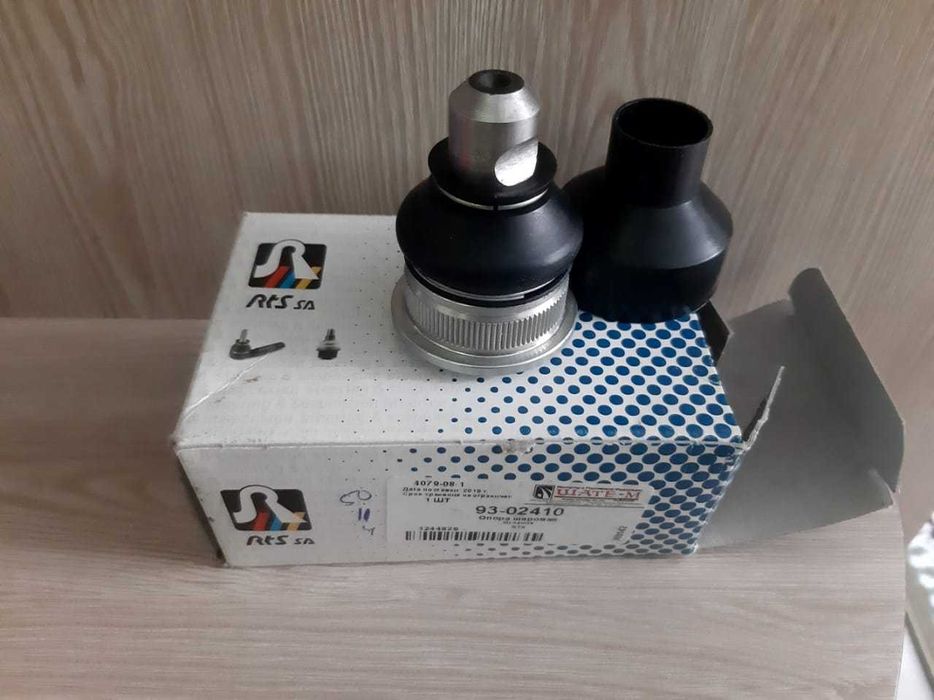 шаровая опора на Renault Logan