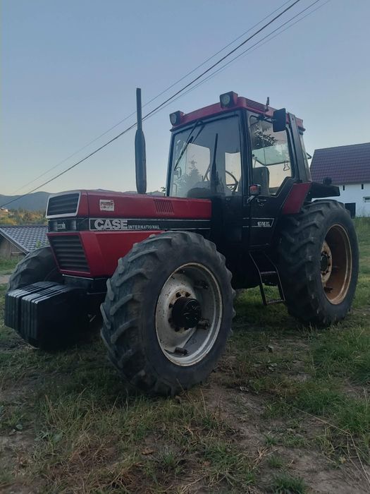 Vând tractor Case Ih Internațional  1056 Xl 4x4 dtc