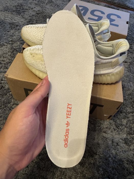 Yeezy Boost 350 v2 Light 42