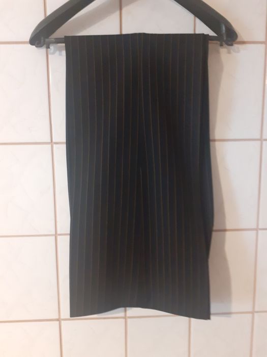 Costum taior cu pantaloni 48