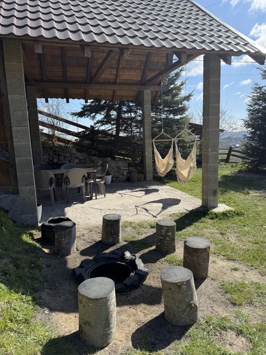 Cabana de inchiriat Marisel,disponibilă Mai/Iunie