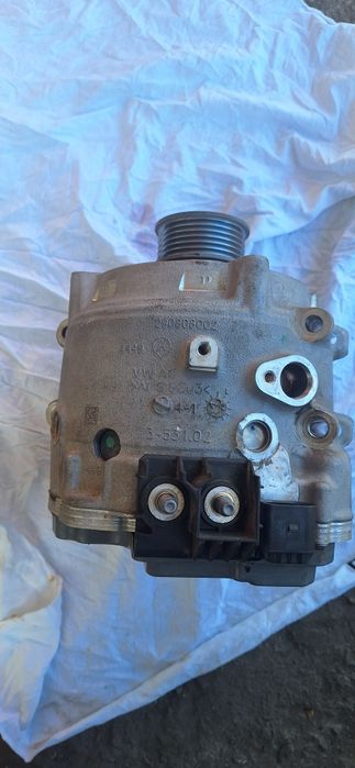 Алтернатора  audi A8 Q7 48v