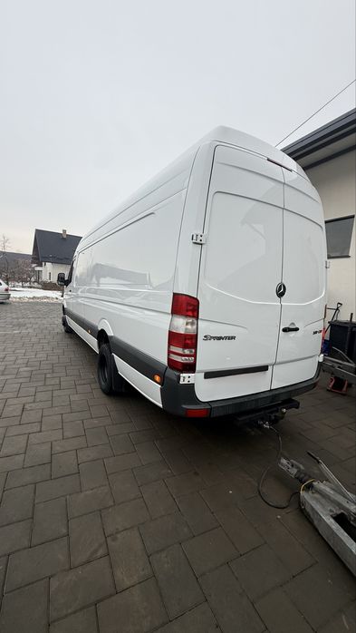 Mercedes Benz Sprinter 519