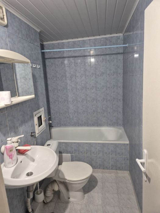 Давам тристаен апартамент под наем