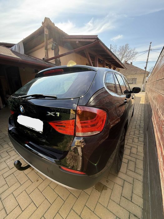 BMW X1 18d xDrive (4x4)