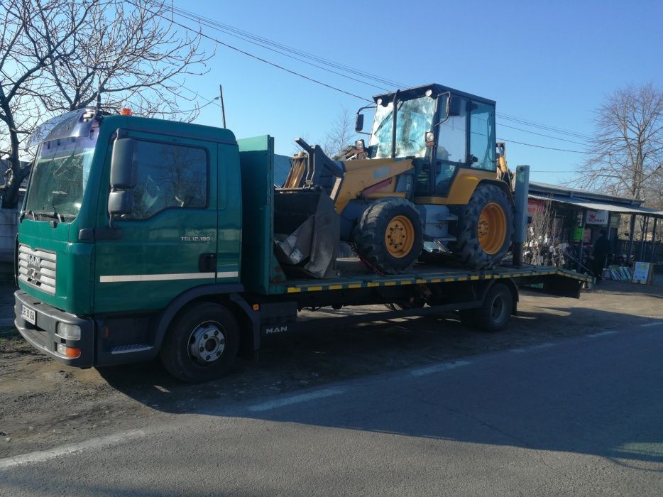 Tractări utilaje și auto Servicii Macara