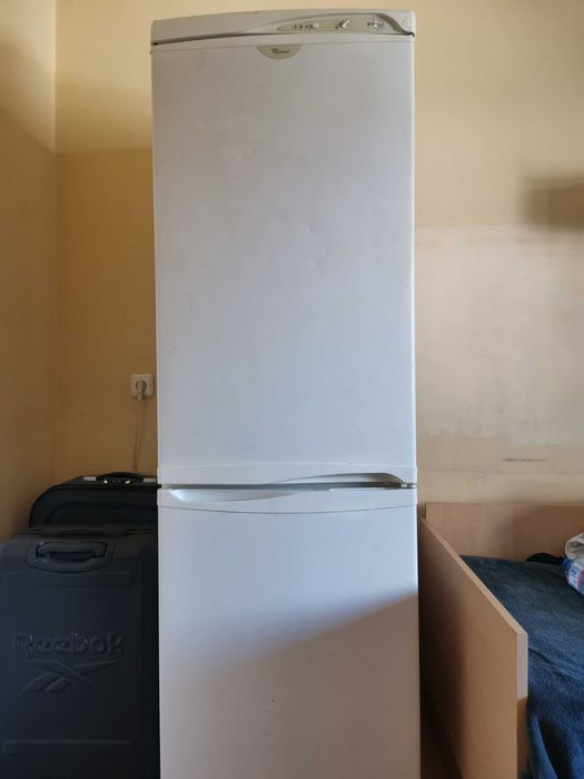 Хладилник Whirlpool