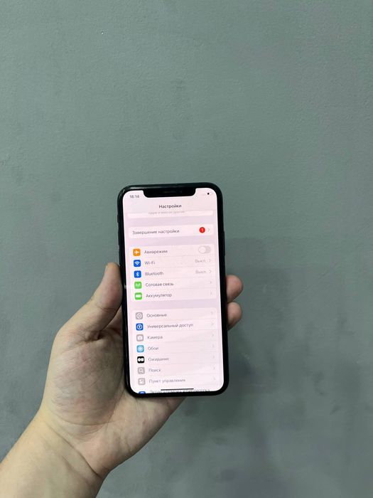 Iphone xs 64gb .