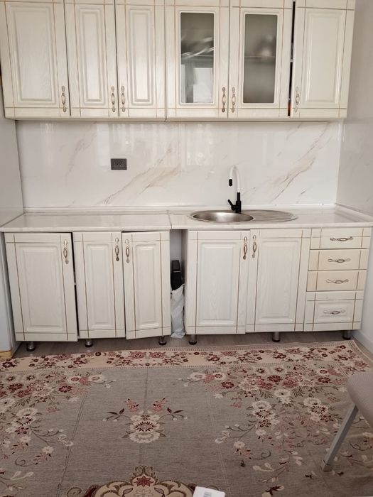 Кух гарнитур в хорошем состояний мдф