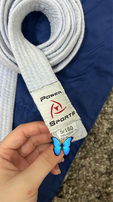 Продаю кимоно синий